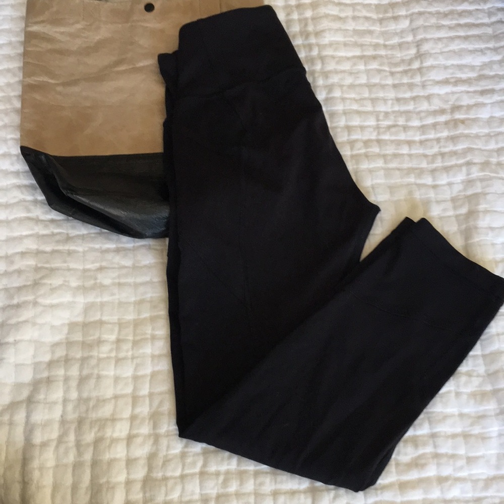 Lululemon crop leggings - Picture 4 of 6